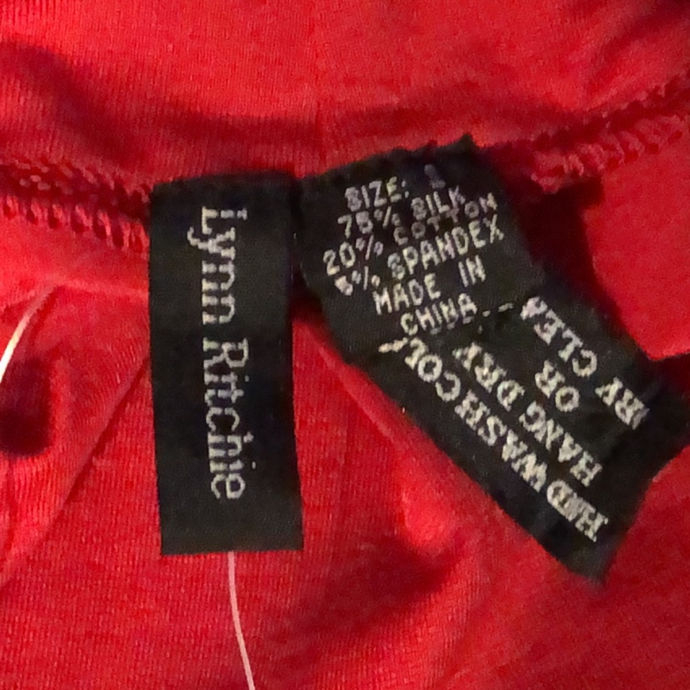 Lynn Ritchie turtleneck. - Picture 5 of 6